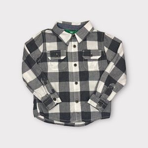 Dip Gray & White Long Sleeve Lite Plaid Button Down Top